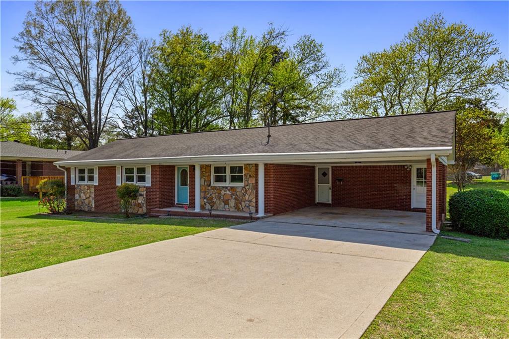 3031 Walker Drive