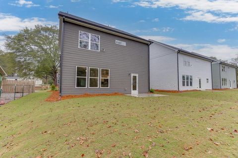 A home in Flowery Branch