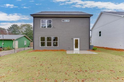 A home in Flowery Branch