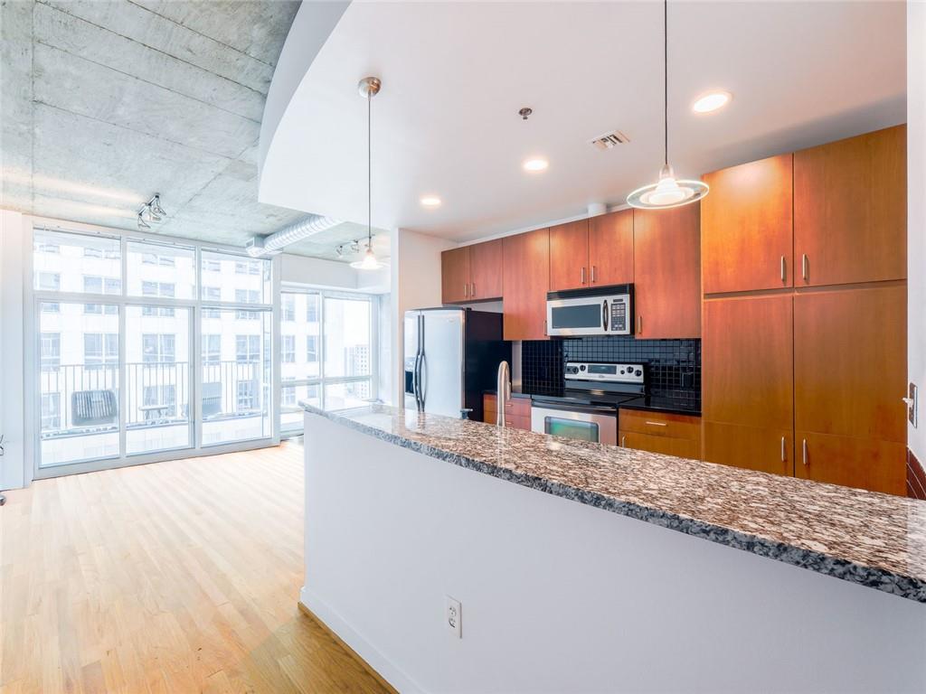 943 Peachtree Street NE 1909