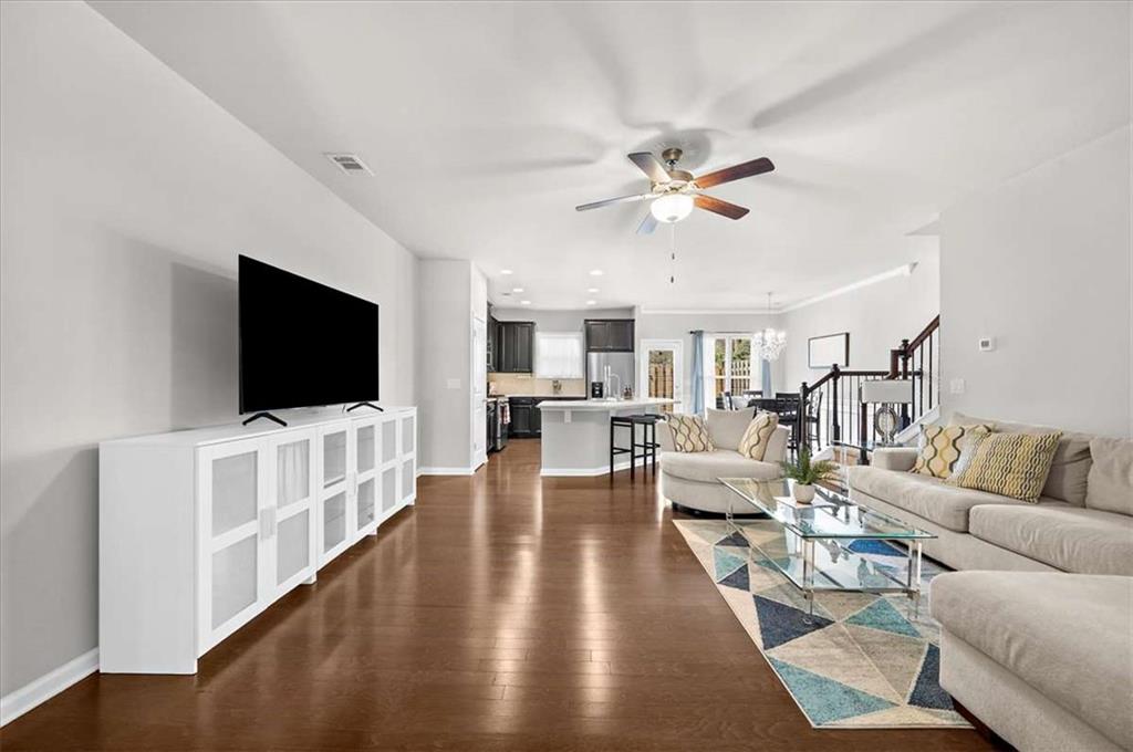 2591 Kenwood Glen Terrace