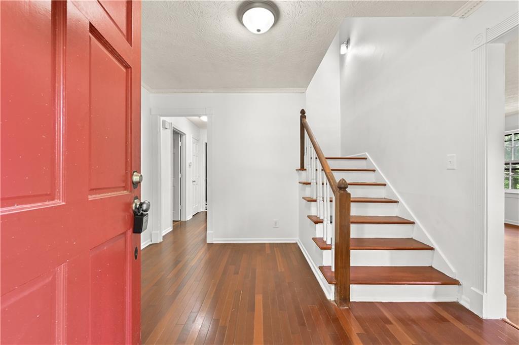 1767 Grandeus Lane