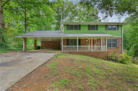 Homes For Sale - 1767 Grandeus Lane<br/> Stone Mountain, GA 30087