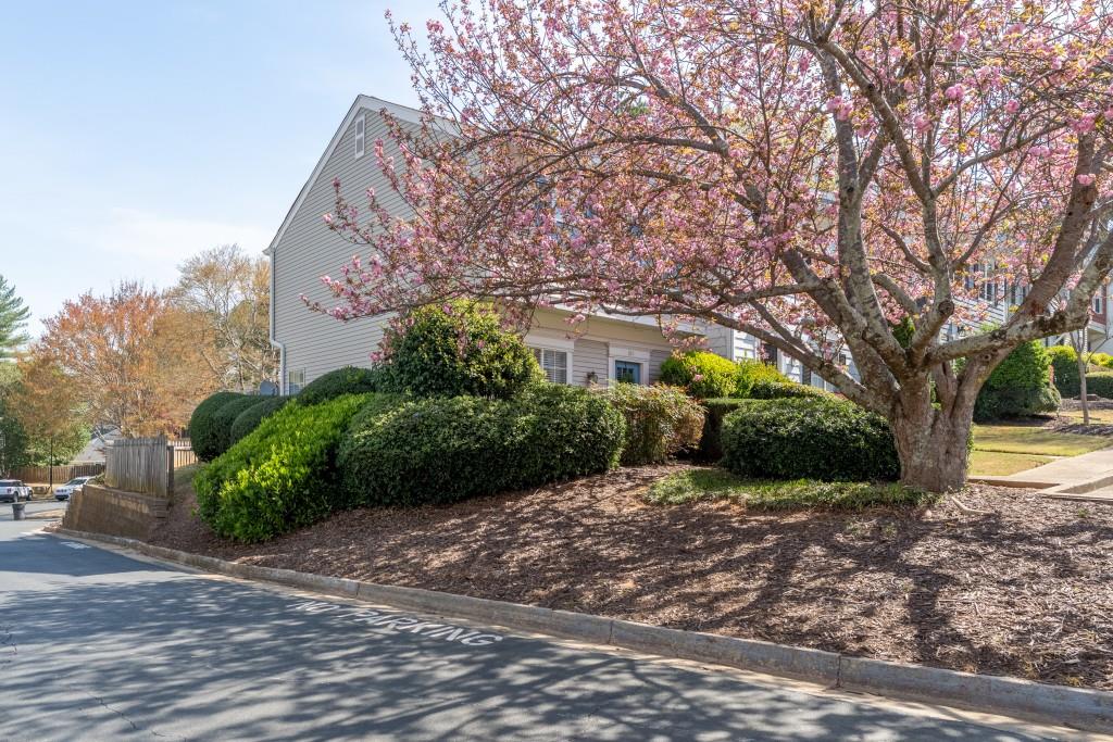 101 Wedgewood Way, Sandy Springs, Georgia image 3