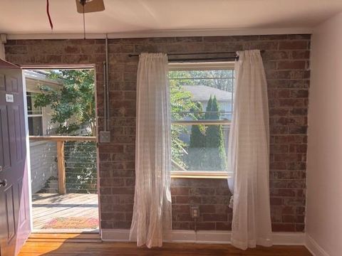 24 Daniel Street SE 8 Atlanta GA 30312