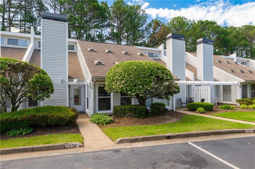 Summer is almost here and Planters Ridge is conveniently located to downtown Alpharetta/Avalon which host many wonderful events throughout the summer months. The community is also near top-rated schools, shops, restaurants, offices, and GA 400. Upon entering you will find new LPV flooring in the expansive living room with a gas fireplace, a galley kitchen with a dining area and an adjacent sunroom. The primary bedroom located on main floor has a spacious walk-in closet and has access to a rear patio with a privacy fence. The upper level includes a secondary bedroom, an additional room that can be used as a bedroom, home office, play/bonus/media/fitness room, a full bath and a separate laundry closet. Two assigned parking spots are located right outside the  front door. The community amenities include a pool and sports court.  Do not miss this opportunity to tour one of the most affordable locations in Alpharetta, perfect for a primary residence with a low maintenance lifestyle or rental income. No rental restriction cap, but rentals must be 6 months or longer. .