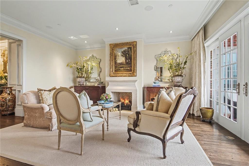 3657 Peachtree Road NE 9A