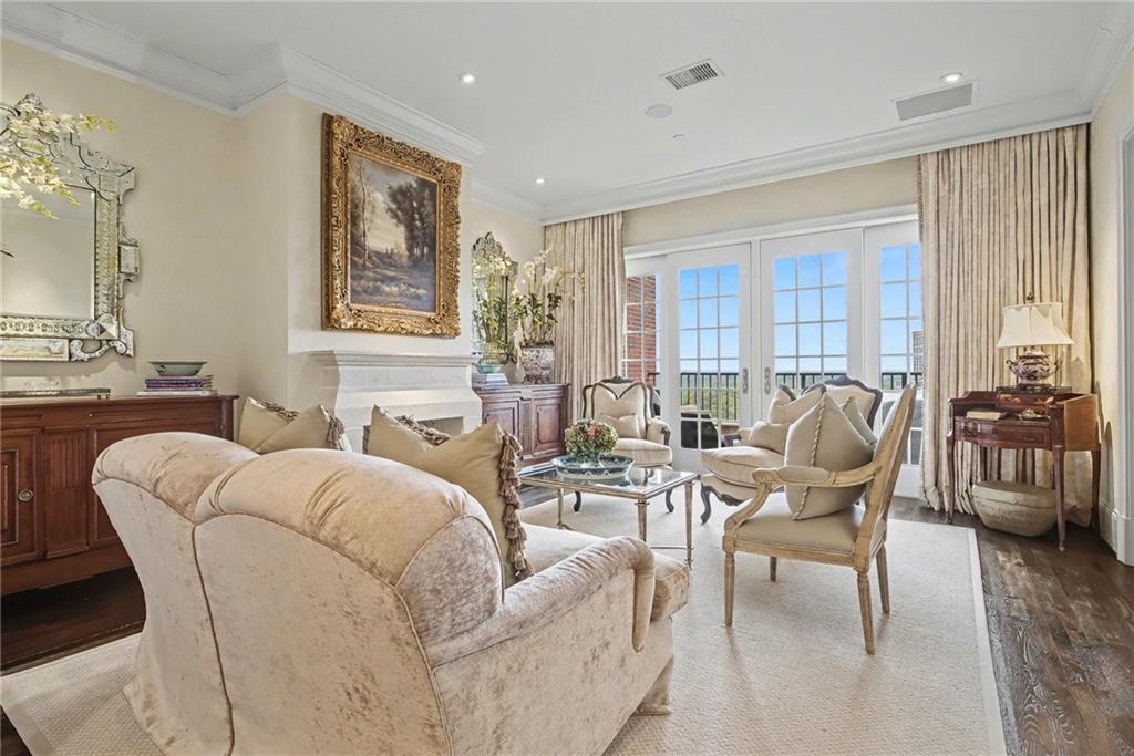 3657 Peachtree Road NE 9A