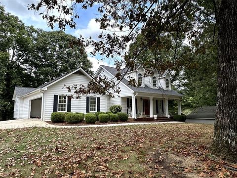 A home in Hoschton