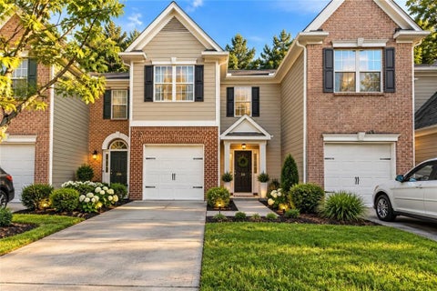 Townhouse For Sale - 398 Parc River Boulevard<br/> Gwinnett County, Lawrenceville, GA 30046