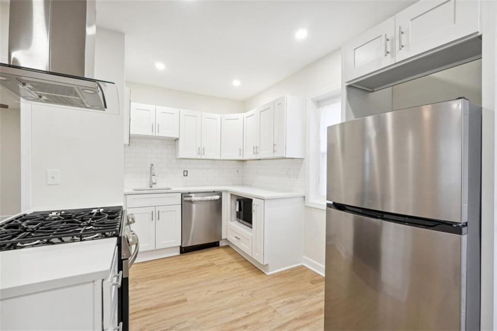 1032 Garibaldi Street