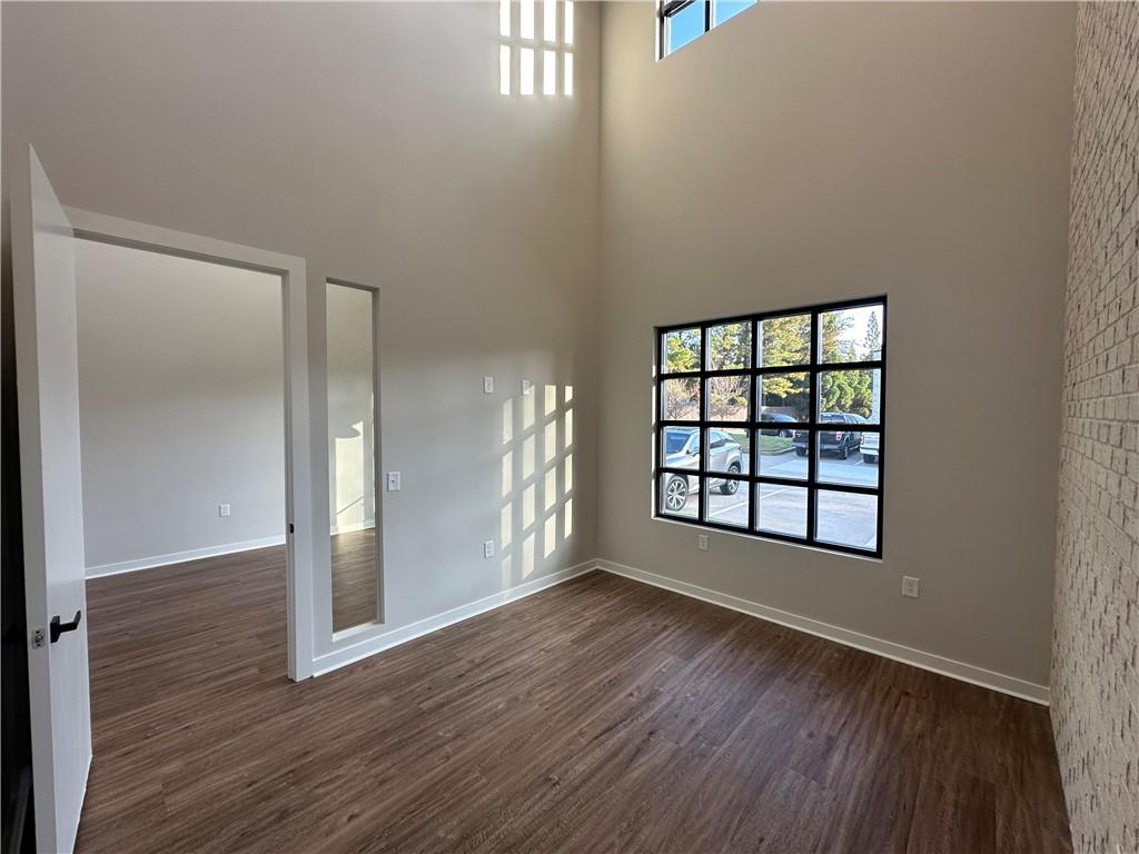 6110 McFarland Station Drive 803