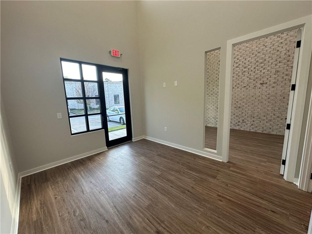 6110 McFarland Station Drive 803