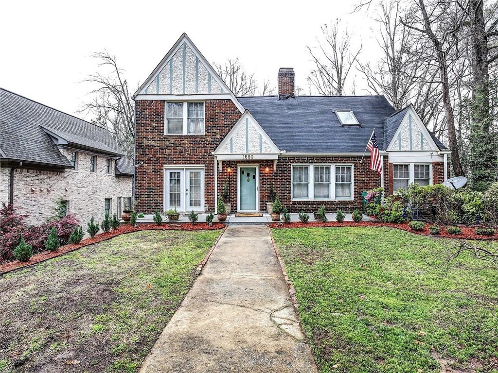 Photo of 1680 E Clifton Road NE, Atlanta, GA 30307 (MLS # 7838747)