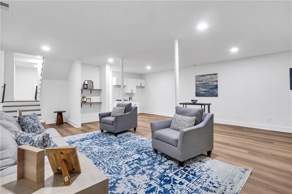 Holly Lane Estates - Residential