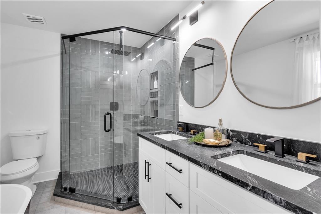 Holly Lane Estates - Residential