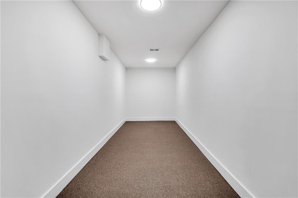 Holly Lane Estates - Residential