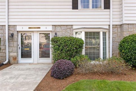 136 PEACHTREE MEMORIAL Drive NW CT-6 Atlanta GA 30309