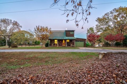 A home in Bogart