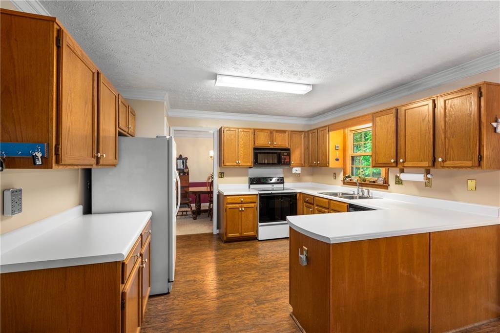 3860 Genoa Court, Duluth, Georgia image 9