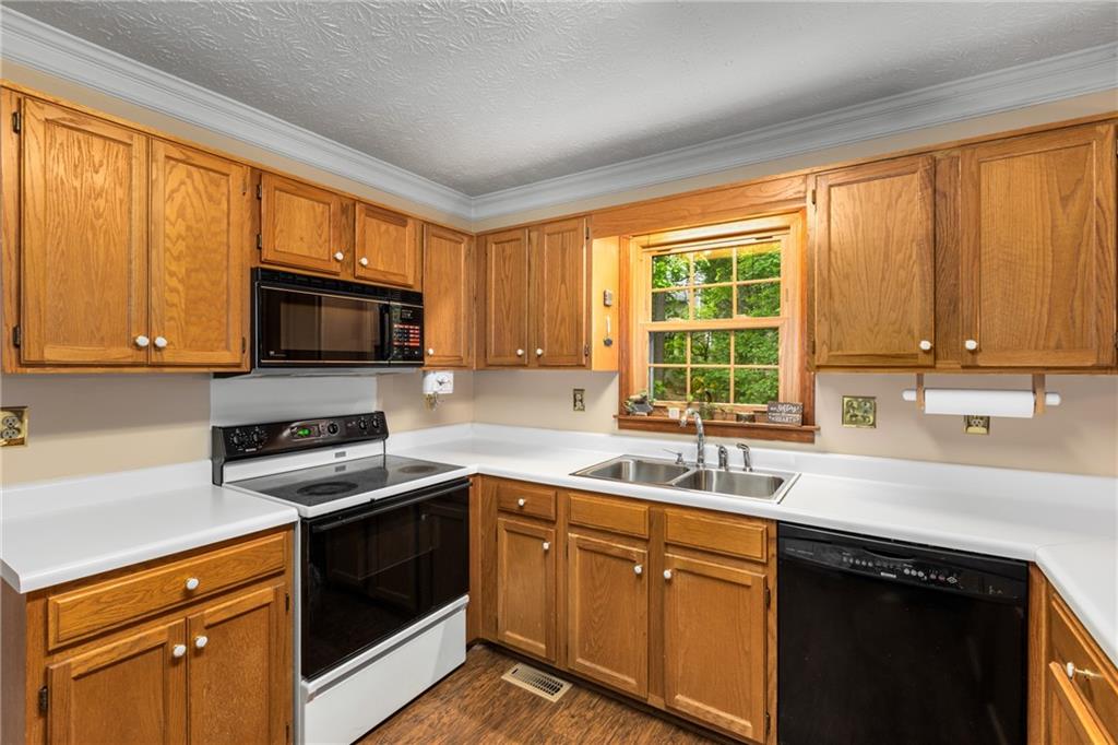 3860 Genoa Court, Duluth, Georgia image 11
