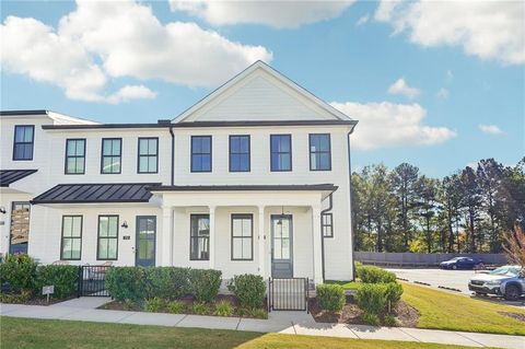 83 Arnold Poplar Lane Auburn GA 30011