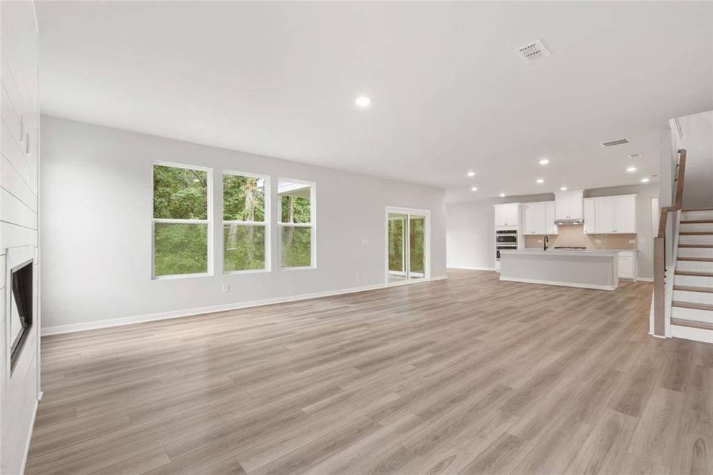 405 Amberleaf Cove