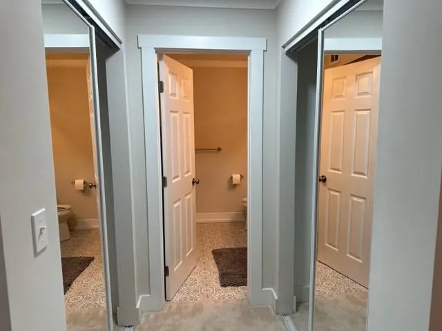 Smyrna, Georgia 30080, United States, 2 Bedrooms Bedrooms, ,2 BathroomsBathrooms,Residential,Active,94818