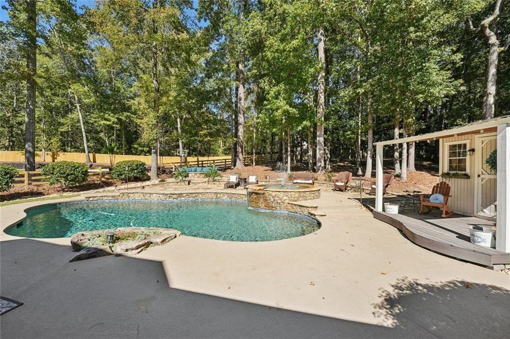 POLO GOLF AND COUNTRY CLUB - Residential