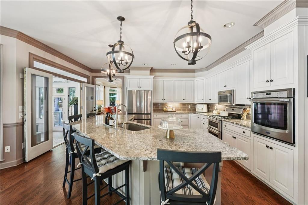 POLO GOLF AND COUNTRY CLUB - Residential