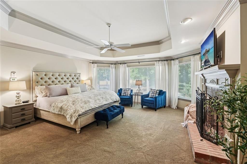 POLO GOLF AND COUNTRY CLUB - Residential