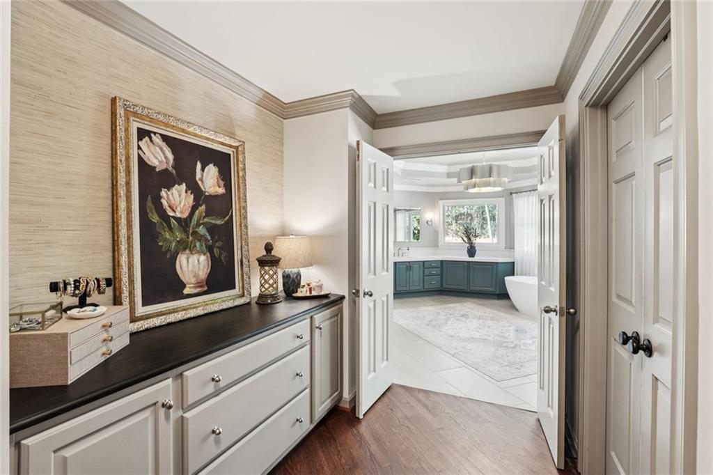 POLO GOLF AND COUNTRY CLUB - Residential