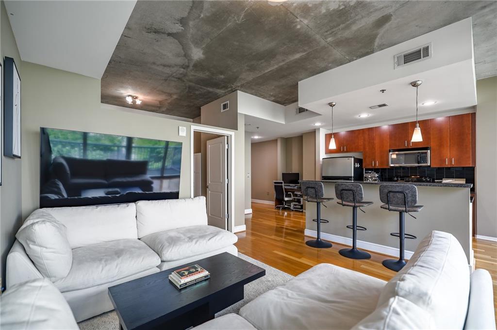 44 Peachtree Place #629, Atlanta, Georgia image 1