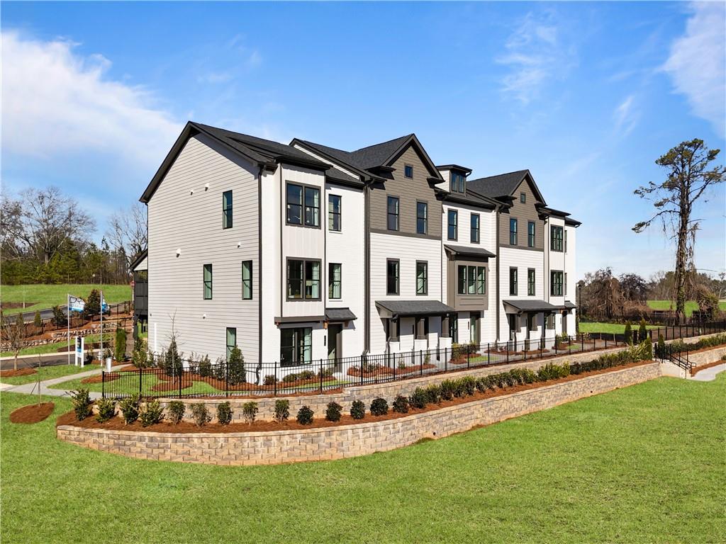 1867 Marisol Circle NW