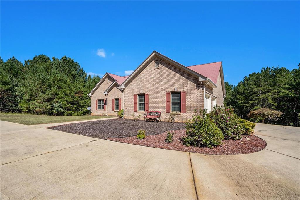 1835 Arnold Spence Road