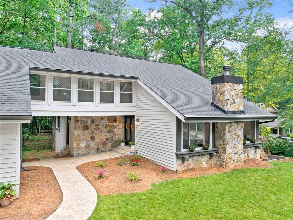 2435 Roxburgh Drive