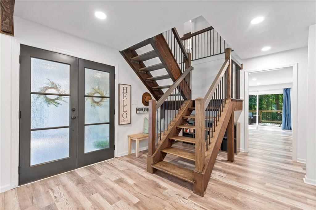 2435 Roxburgh Drive