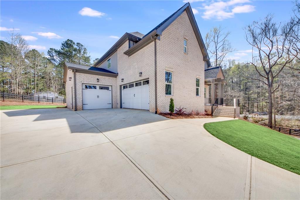 603 Old Peachtree Road NE