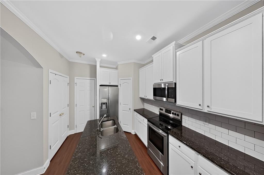 2530 Grayton Loop