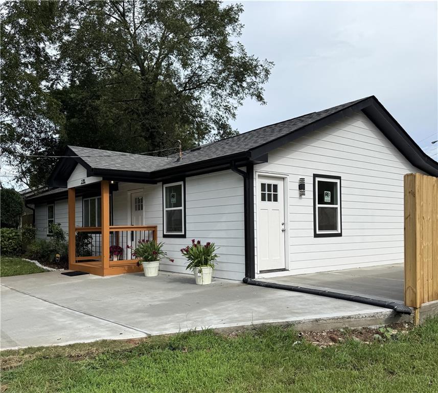 2715 Ellen Way