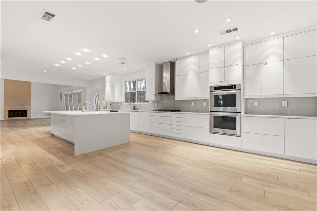 400 Eastcote Drive
