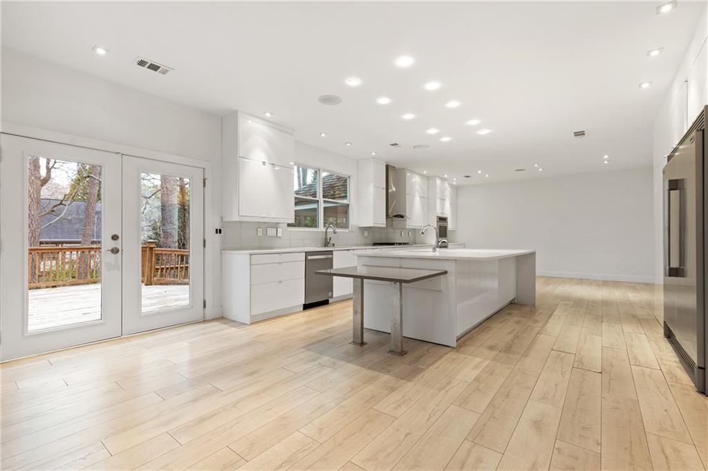 400 Eastcote Drive