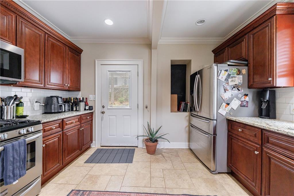 1027 Kirkwood Avenue, Atlanta, Georgia image 15