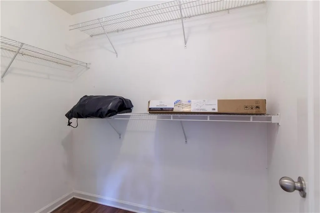 Roswell, Georgia 30076, United States, 2 Bedrooms Bedrooms, ,3 BathroomsBathrooms,Residential,Active,142452