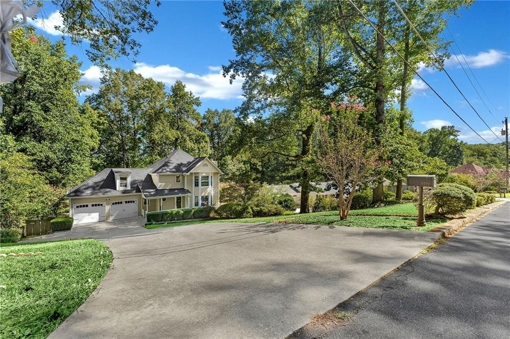 5779 Chisholm Trail SW