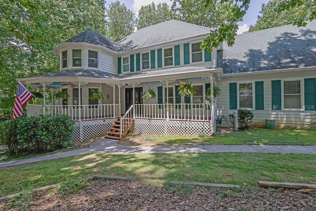 402 W Leslie Court
