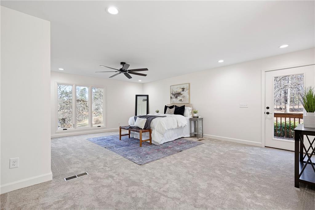 8277 Buchanan Highway