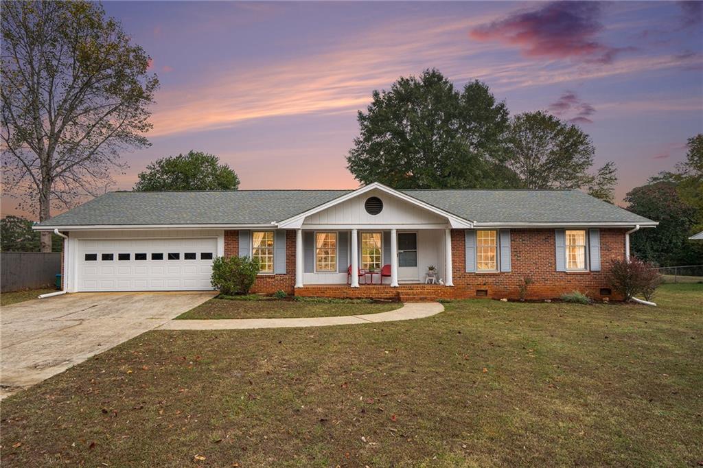 1732 Beauregard Drive SW