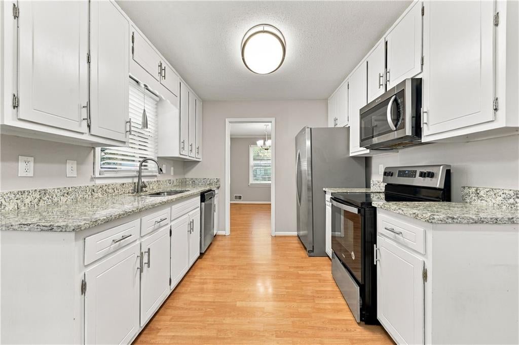 1730 Saint Lawrence Cove
