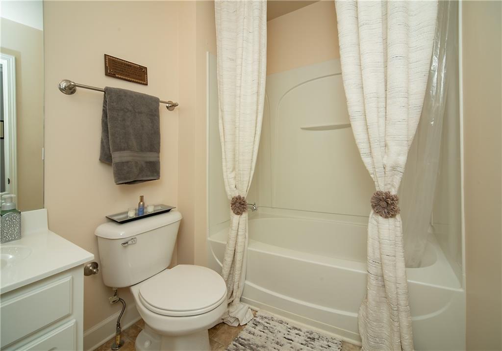 2557 Staunton Drive, Duluth, Georgia image 30